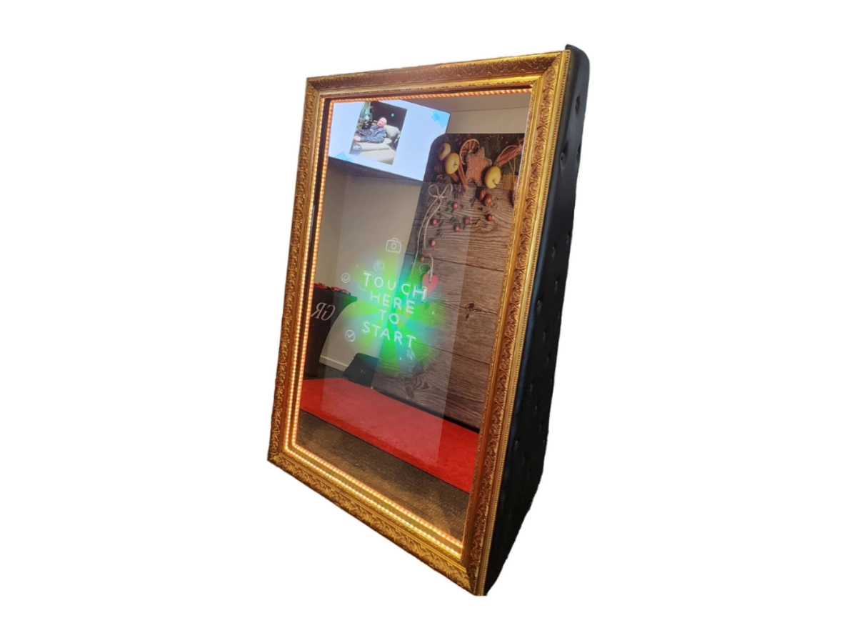 Mirrorme Gold.png